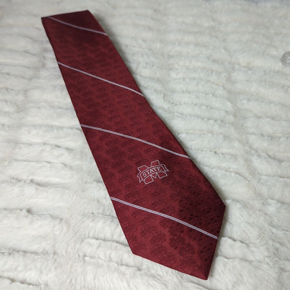 The Jardine Collection Men's Mississippi State Silk Maroon‎ Neck Tie